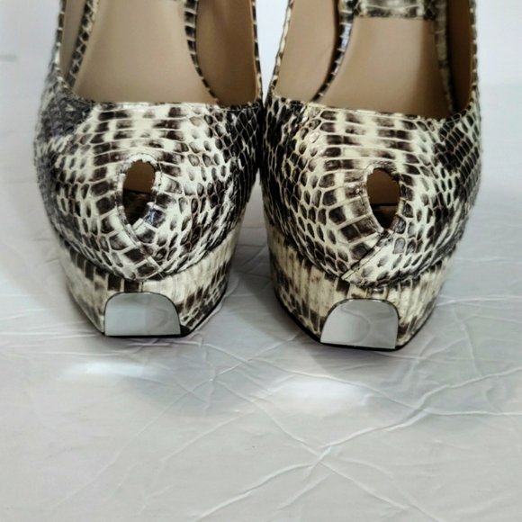 Michael Kors snakeskin peep toe stiletto platform heels - Picture 5 of 12